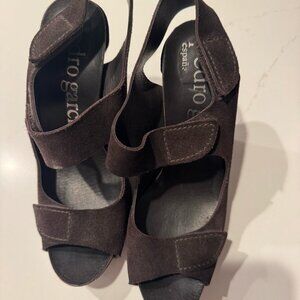 Pedro Garcia Brown Suede Sling Back Heels